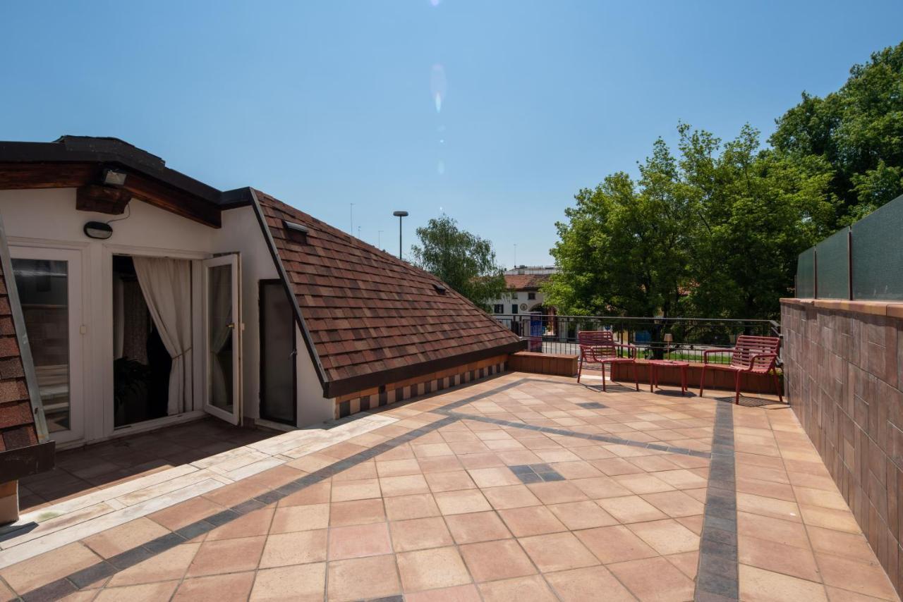 7° Cielo Apartment - Venezia - Mestre With Terrace מראה חיצוני תמונה